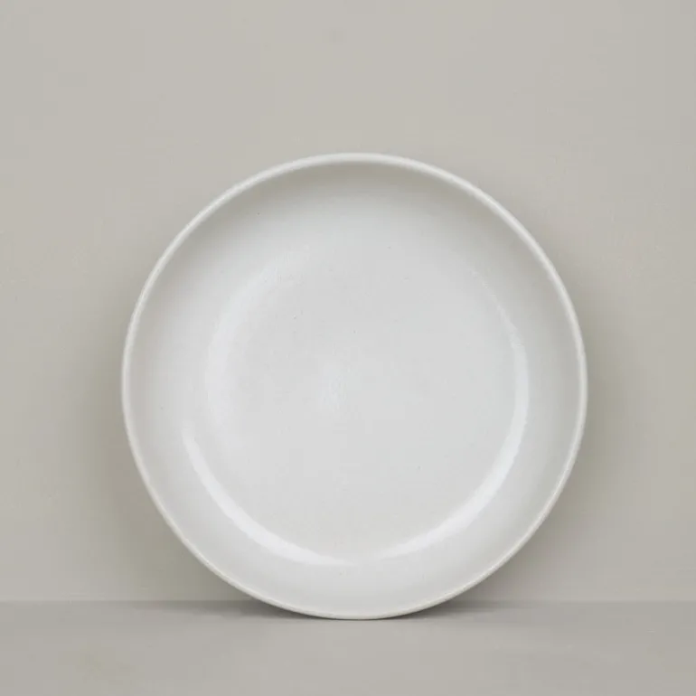 Assiette creuse en grès naturel