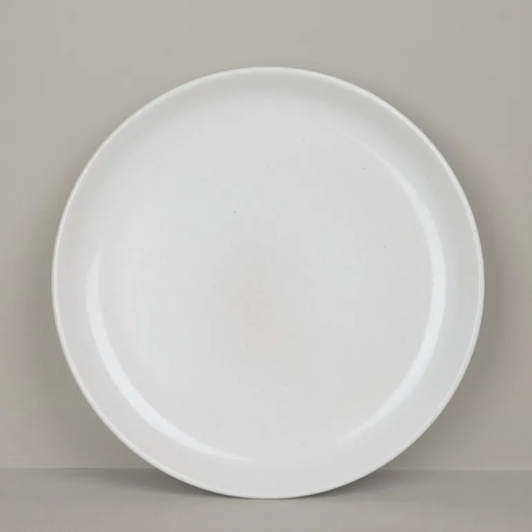 Assiette plate en grès naturel