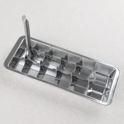 Bac à glaçon éjectable en inox