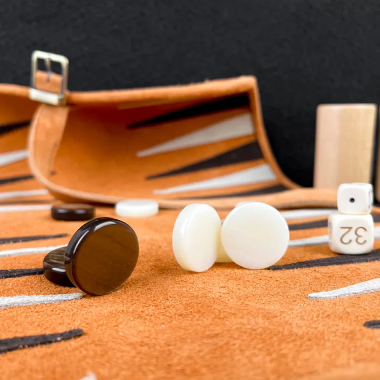 Backgammon de voyage en cuir