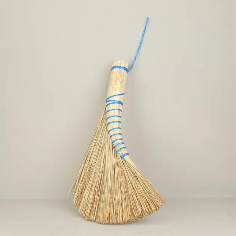 Balayette en paille de riz