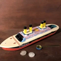 Bateau TITANIC pop-pop