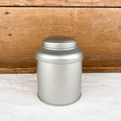 Boîte à thé argentée