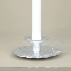Bougeoir en aluminium