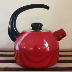 Bouilloire siffleuse 2L en émail