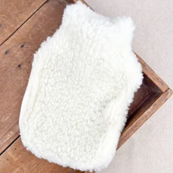 Bouillotte et housse en laine de mouton