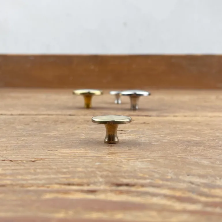 Bouton de cocotte rond en laiton