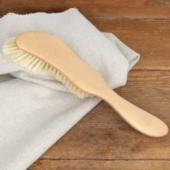 Brosse à canapé