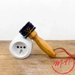 Brosse de nettoyage pour prises électriques