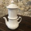 Cafetière en porcelaine