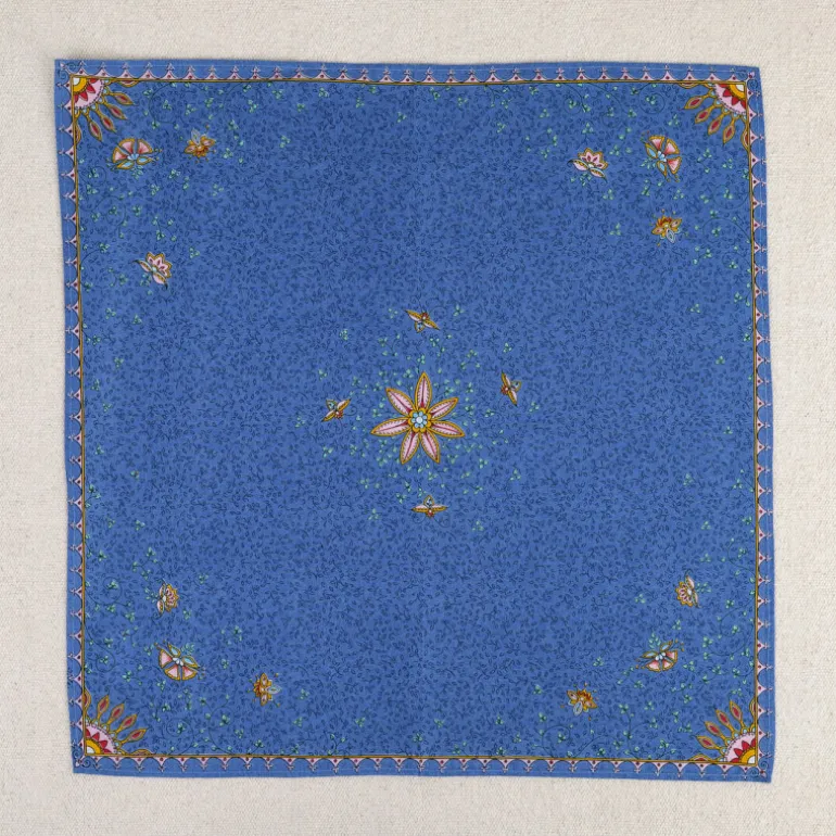 Carré provençal bleu