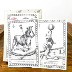 Cartes de tarot chien