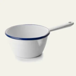 Casserole conique en émail blanc liseré bleu