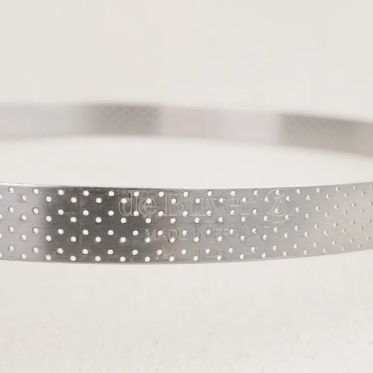 Cercle à tarte perforé en inox De Buyer