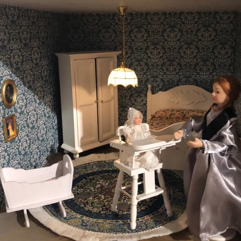 Chambre à coucher pour maison de poupée