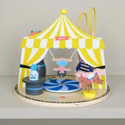 Cirque d'éveil en bois