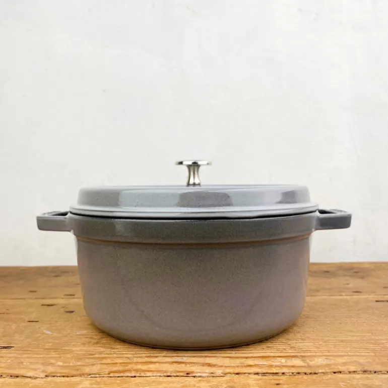 Cocotte en fonte ronde gris graphite