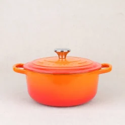 Cocotte volcanique Ø18 à 28 cm