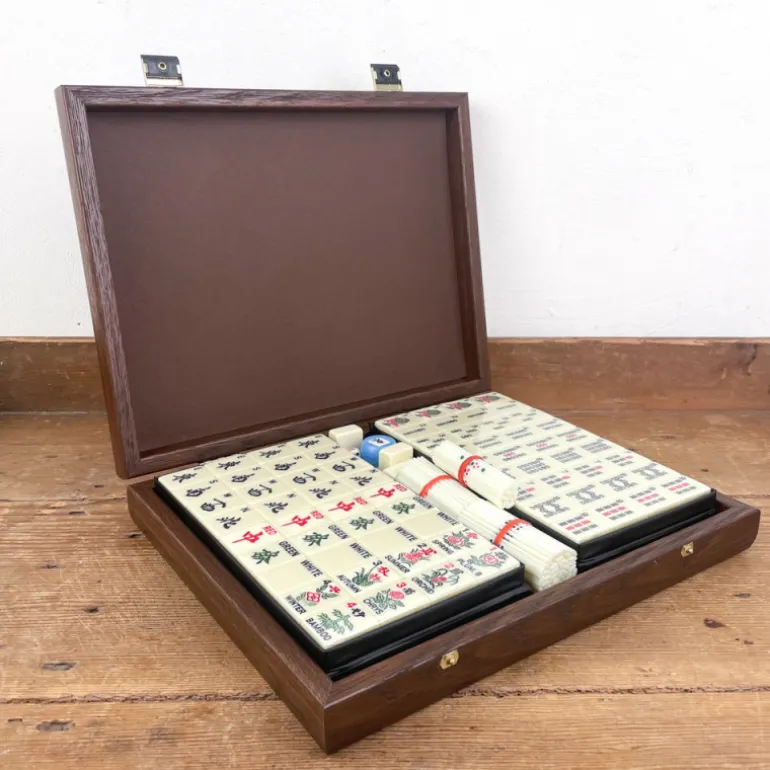 Coffret de Mahjong ronce de Noyer