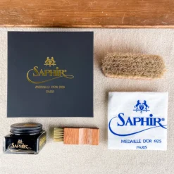 Coffret Noir entretien du cuir Saphir Médaille d'Or
