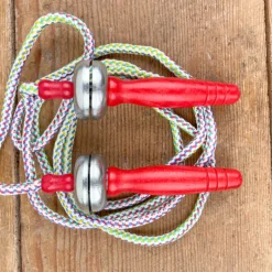 Corde à sauter à grelots
