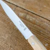 Couteau d'office Opinel en hêtre