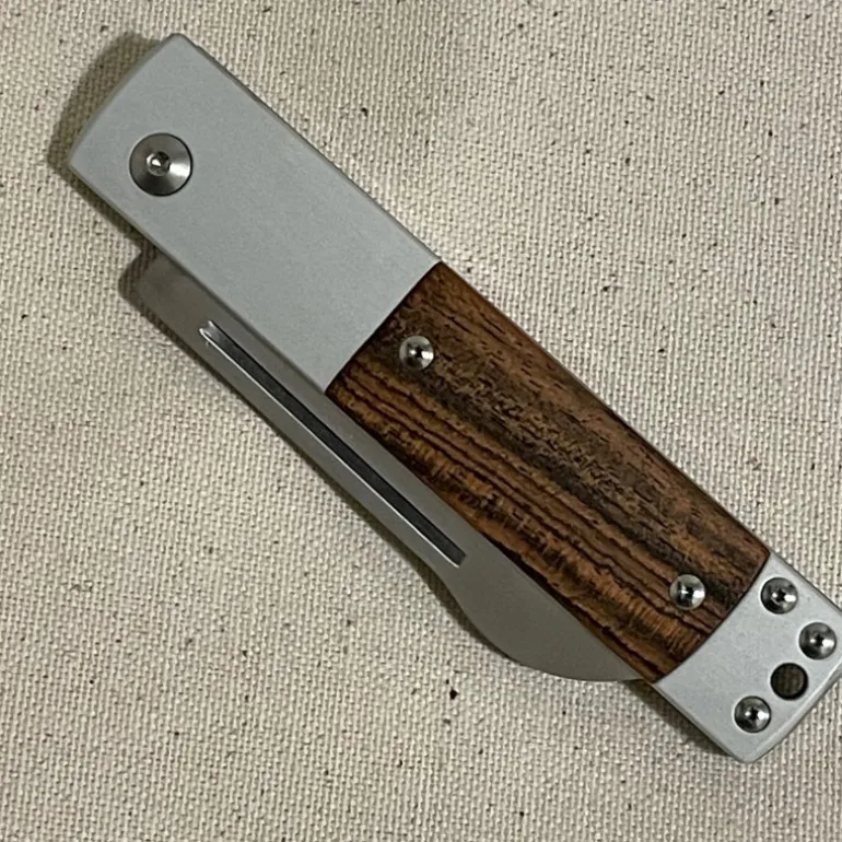 Couteau In-Estro Maserin