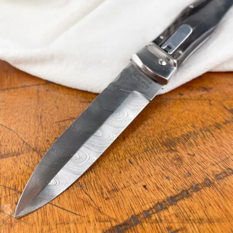 Couteau James Bond corne de buffle