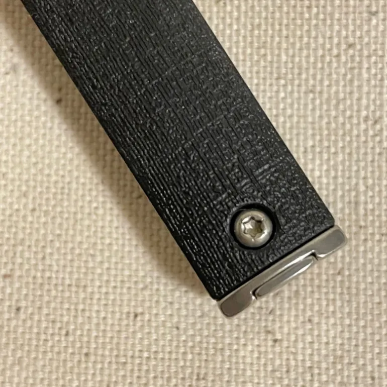 Couteau linerlock Ceo flipper