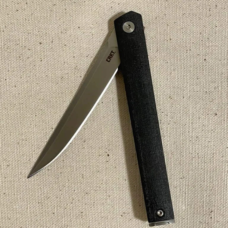 Couteau linerlock Ceo flipper