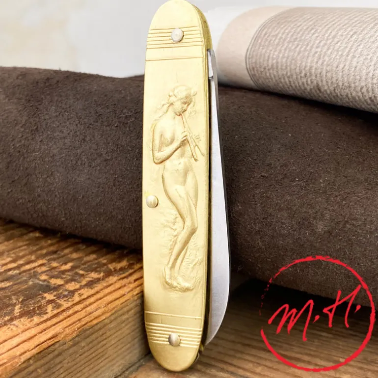 Couteau pliant en laiton Vénus