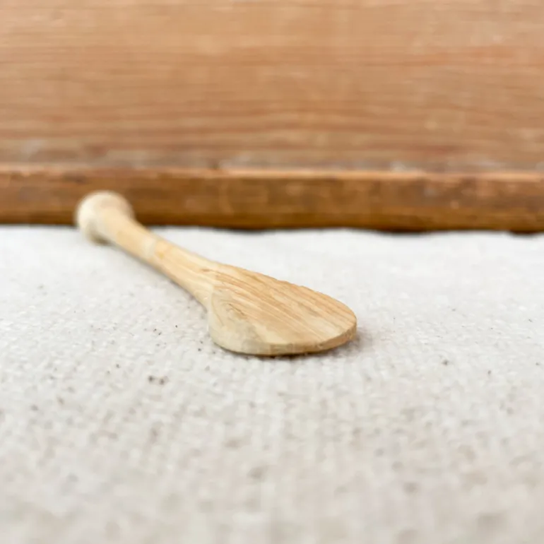 Cuillère à moutarde en buis