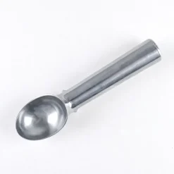 Cuillère portionneuse à glace