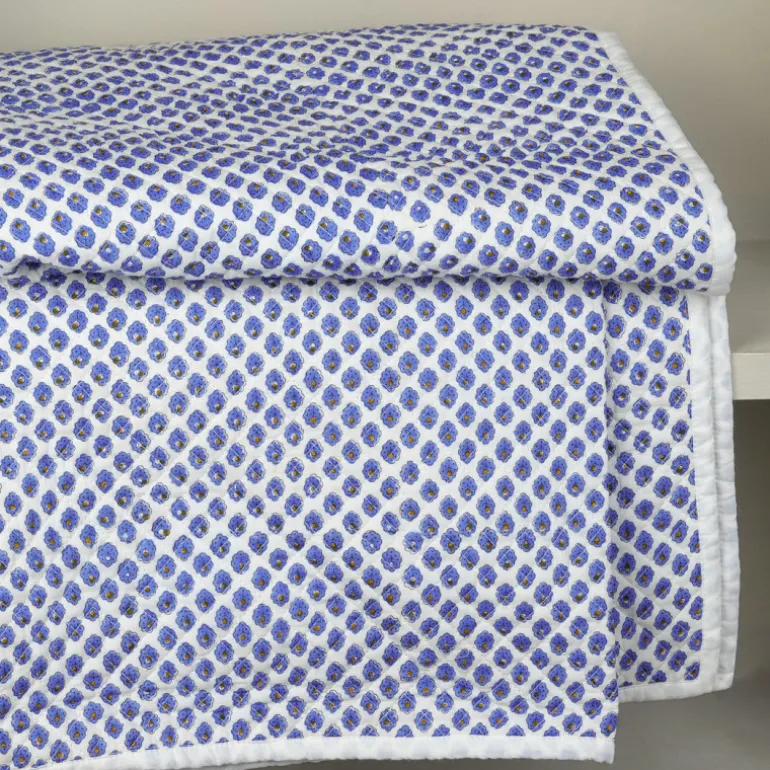 Dessus de lit piqué pâquerette bleue