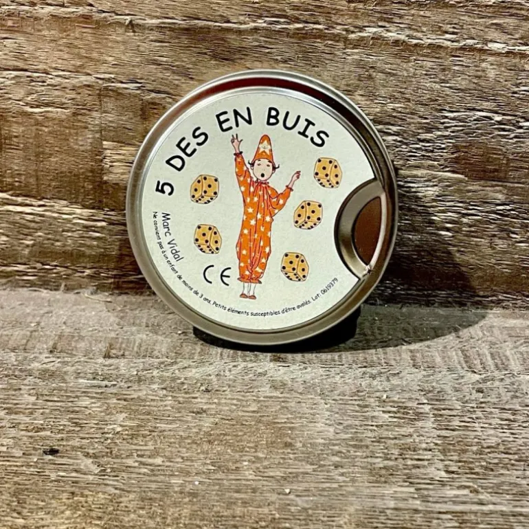 5 dés en buis