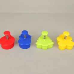 Emporte-pièces avec poussoir de Noël x4