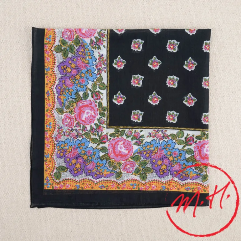 Foulard provençal rose et noir Souleiado