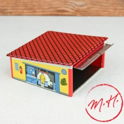 Garage miniature en tôle peinte