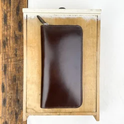 Grand porte-feuille en cuir zippé marron