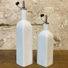 Huilier en céramique blanche