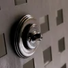 Interrupteur simple encastrable en porcelaine