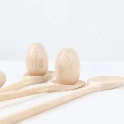 Jeu de course de l'œuf et de la cuillère