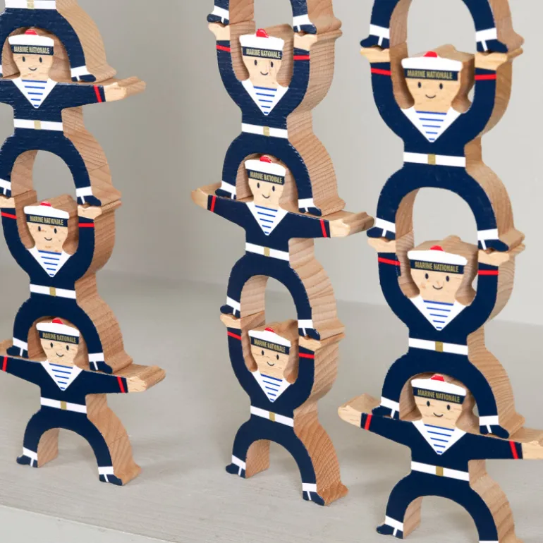 Marins acrobates en bois