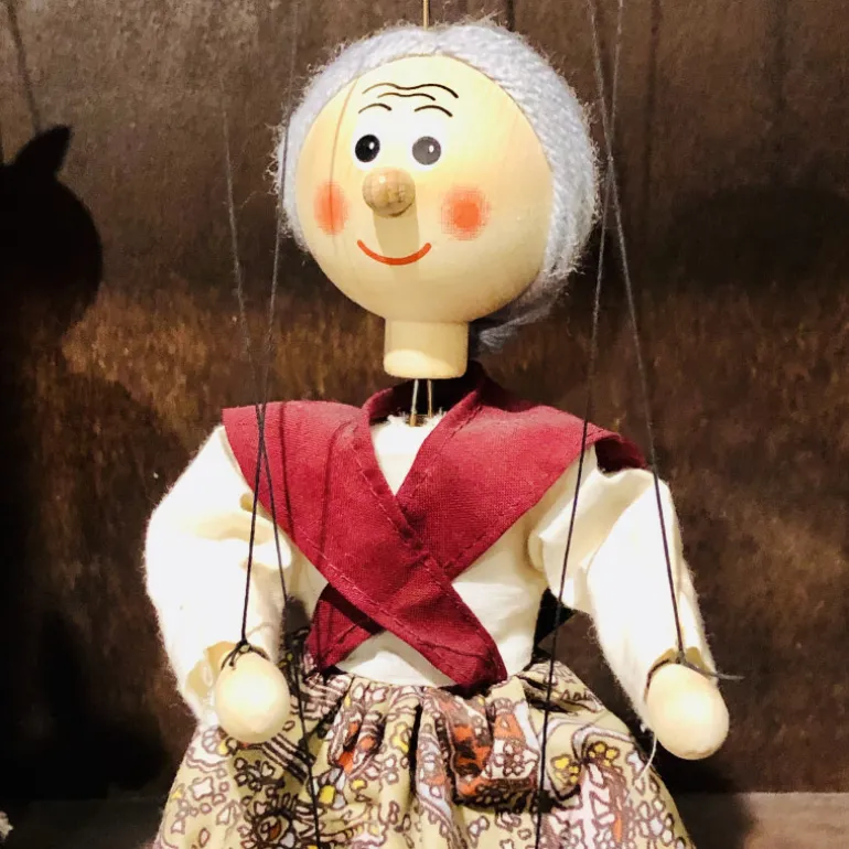 Marionnette à fils Mère-Grand