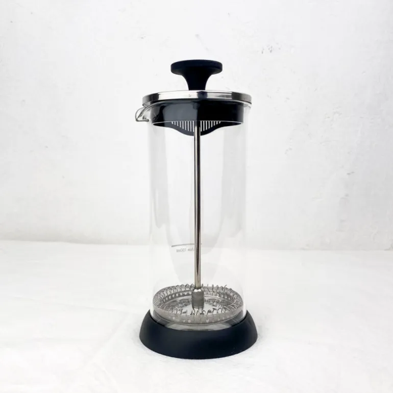Mousseur à lait à piston