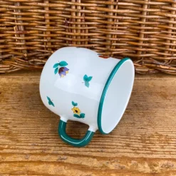Mug en émail décor floral