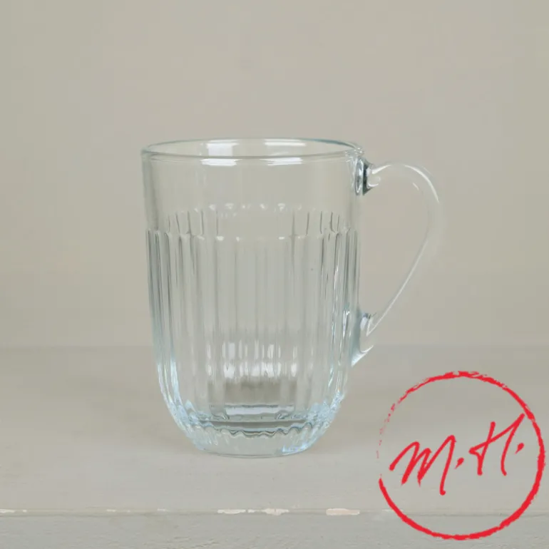 Mug en verre pressé
