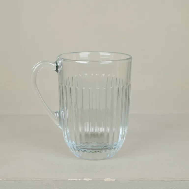 Mug en verre pressé