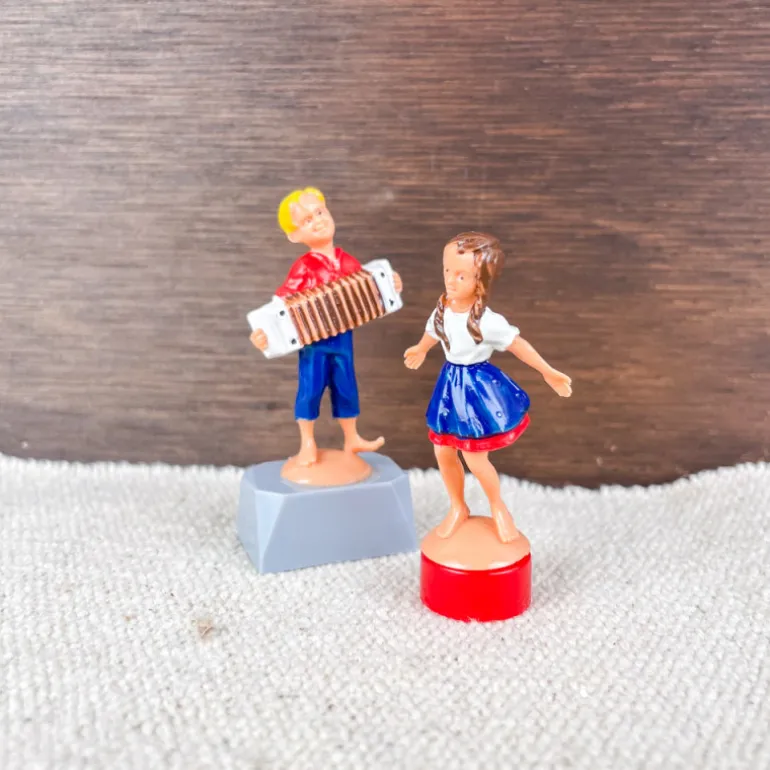 Musicien et danseuse magnétiques
