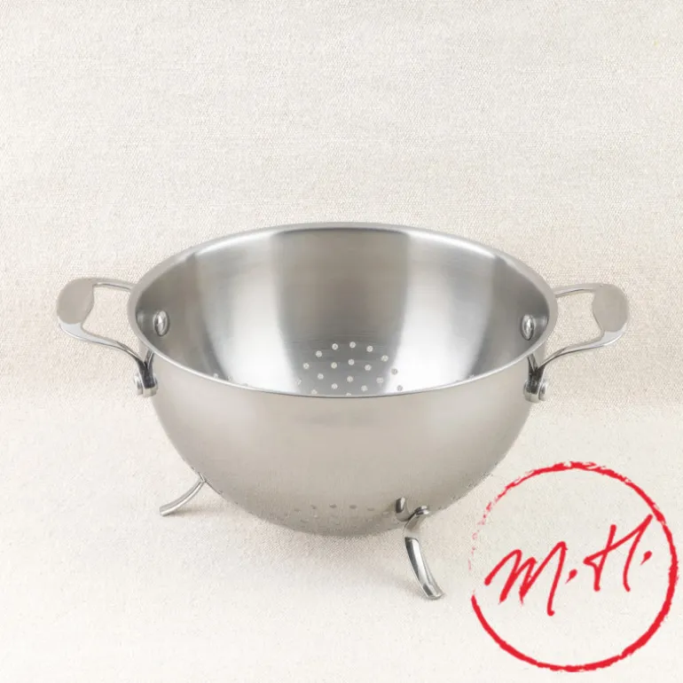 Passoire sur pieds en inox